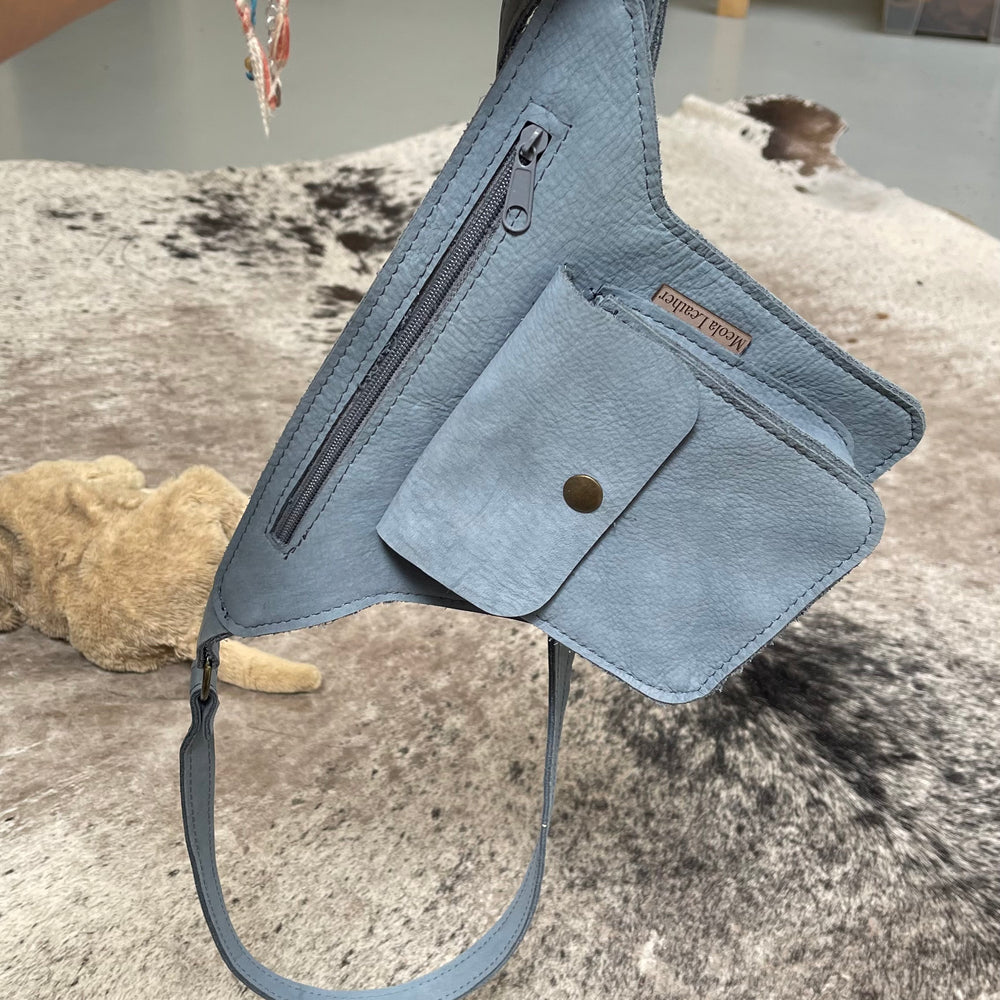 
                      
                        Meola Leather Dogs leather doggy bag crossbody or hip exhaust bag
                      
                    