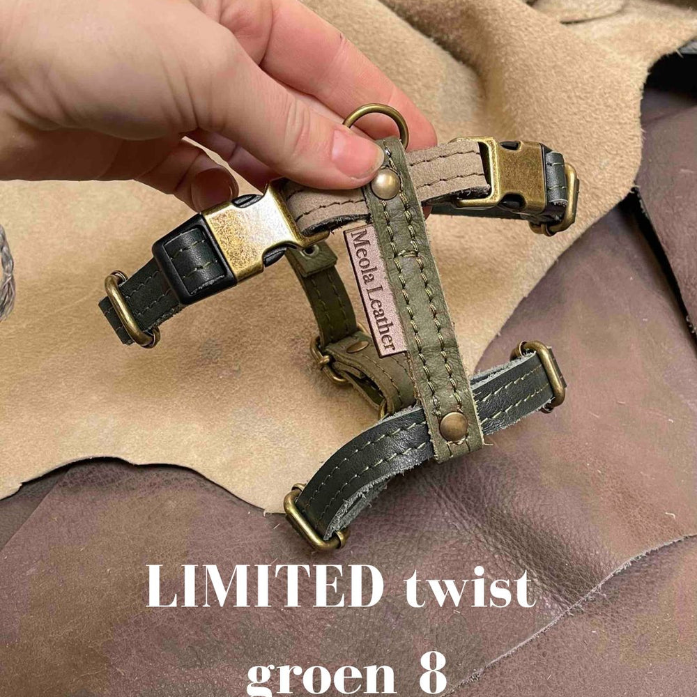 
                      
                        Limited collectie kleuren S tuigjes
                      
                    