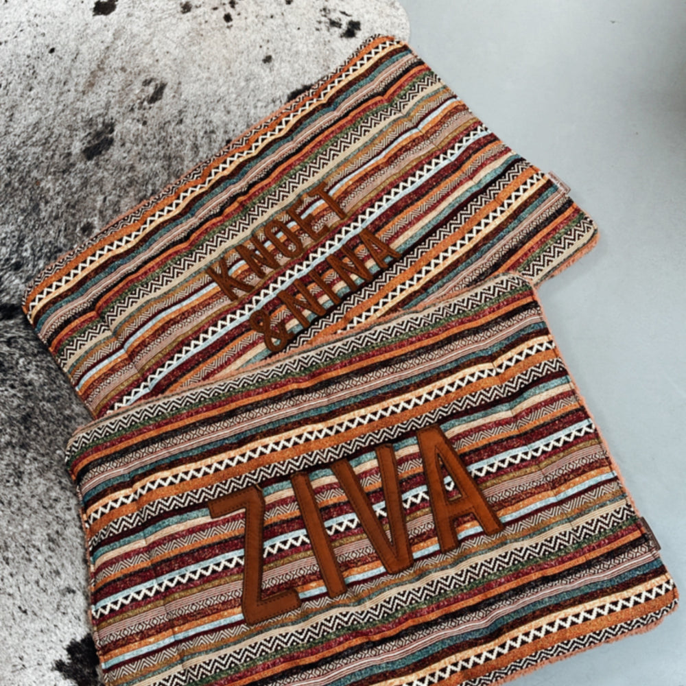 hondenkussen benchkussen hond met naam leren naam handgemaakt