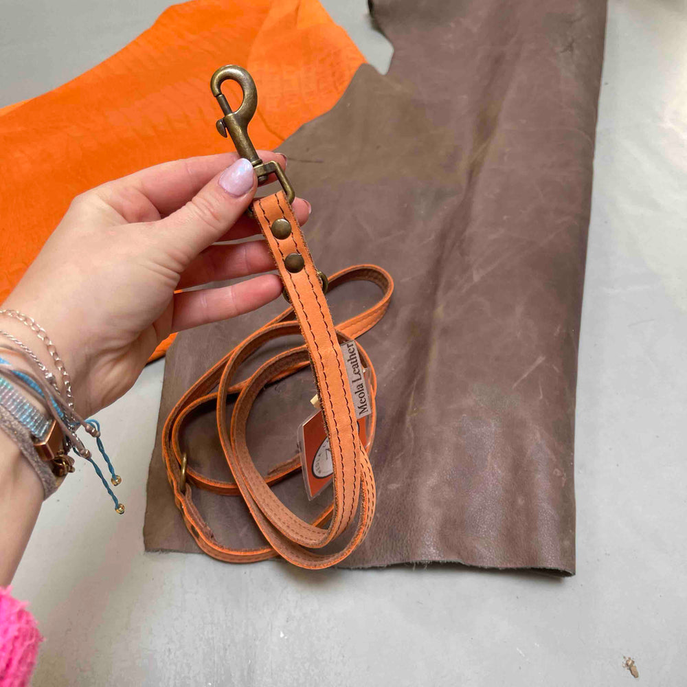 
                      
                        leren-lijn-hondenlijn-verstelbare-limited-edition-smal-bruin
                      
                    