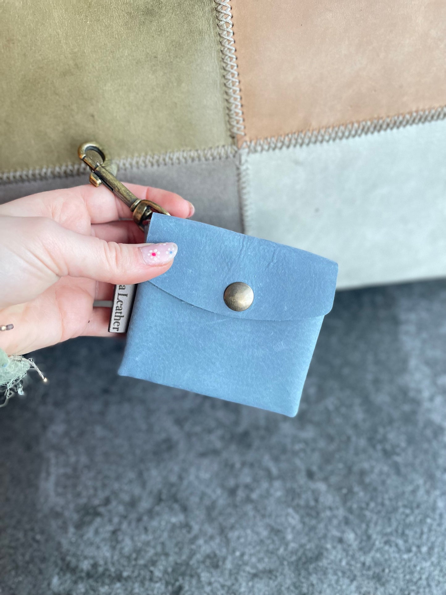 leren snackbag uitlaattasje jeans blauw handgemaakt