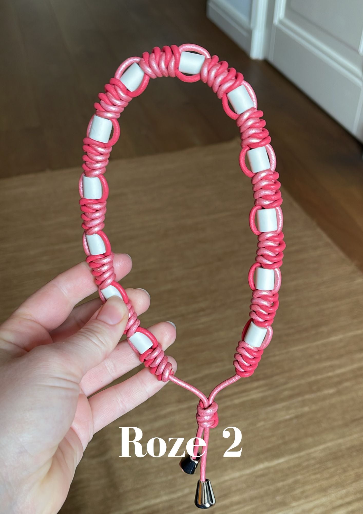 tekenband hond verstelbare halsband tegen teken en vlooien roze